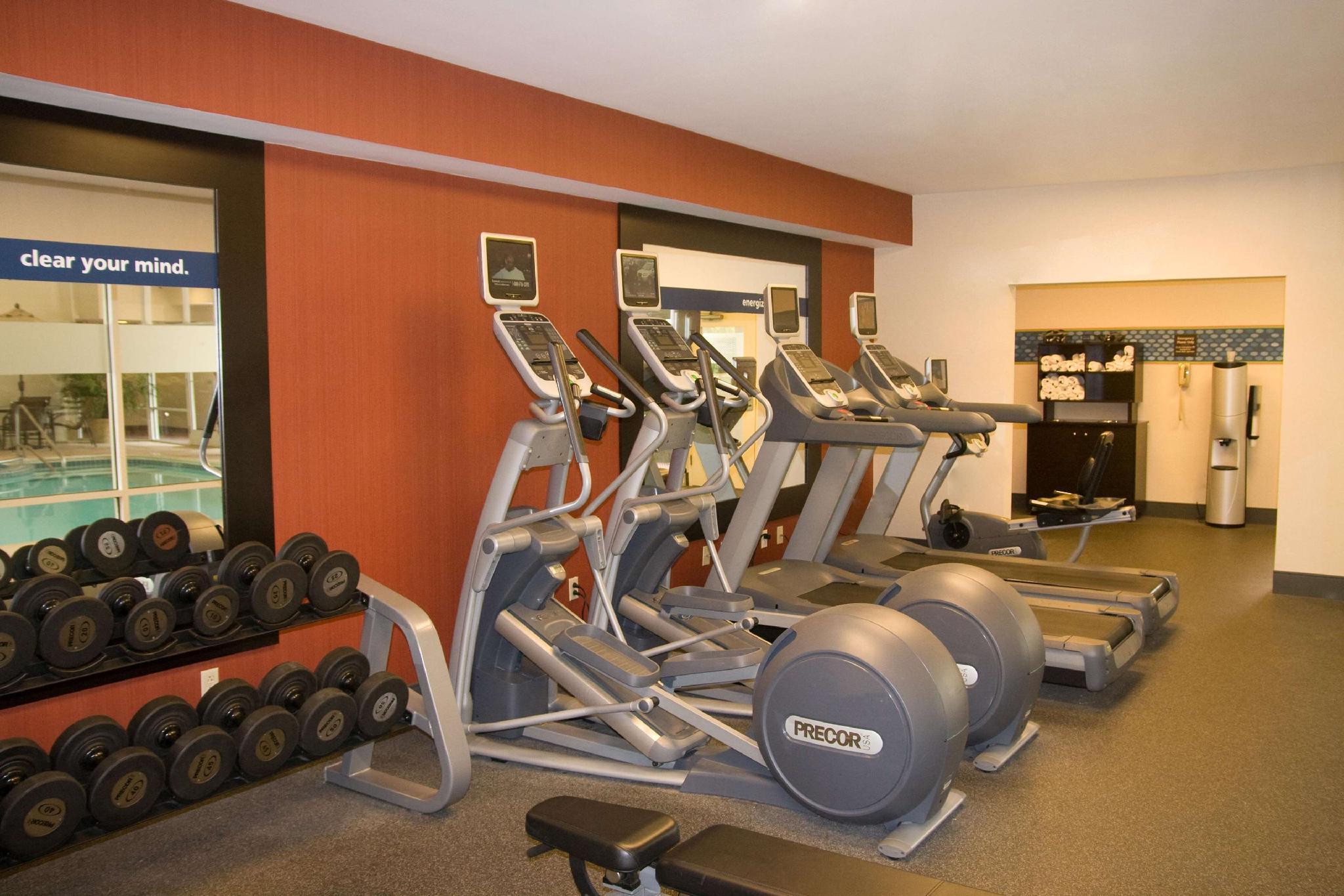 Hampton Inn & Suites Rochester/Виктор Экстерьер фото