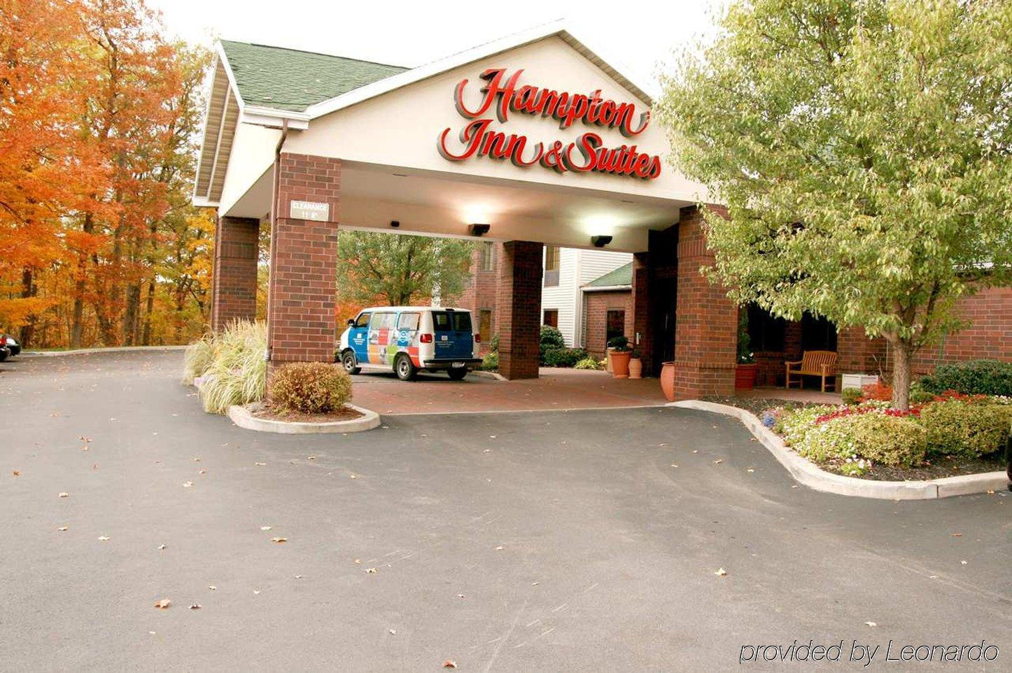Hampton Inn & Suites Rochester/Виктор Экстерьер фото